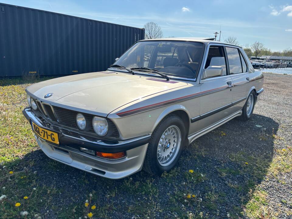 Bild 13/40 von BMW 524td (1985)