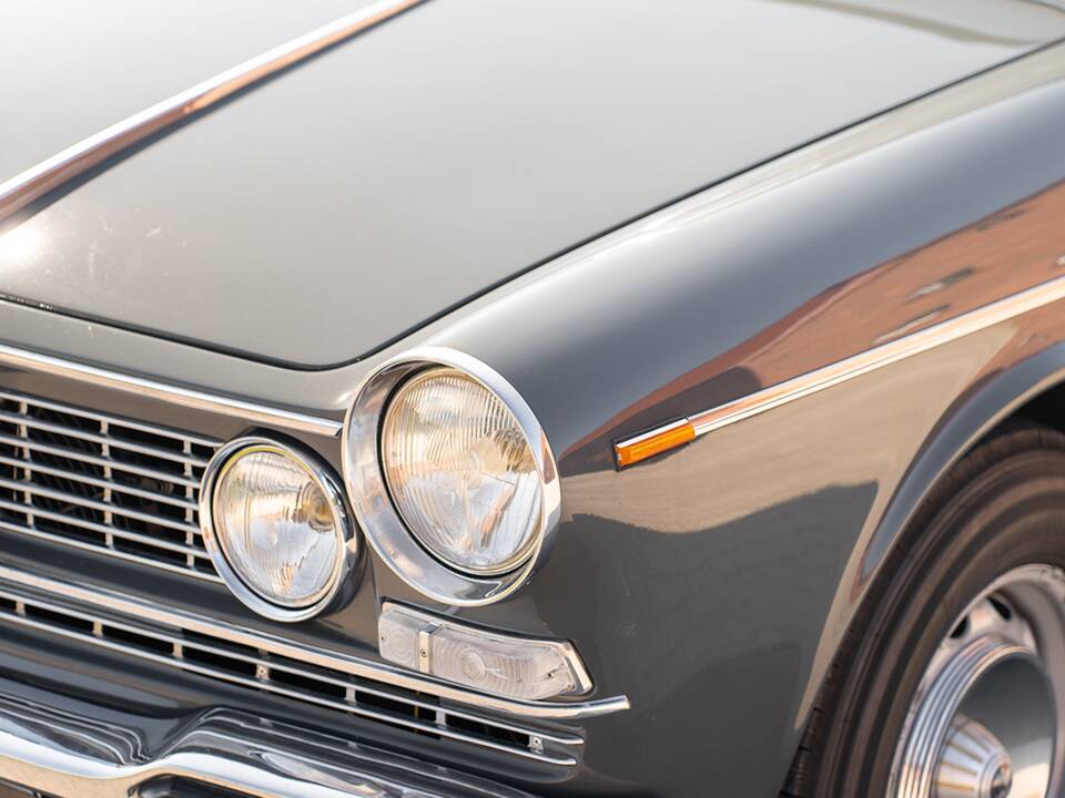 Afbeelding 11/39 van Alfa Romeo 2600 Berlina (1962)