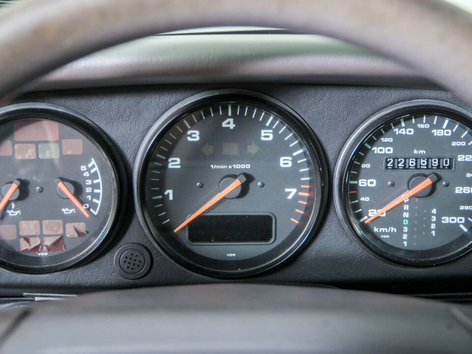 Bild 14/50 von Porsche 911 Carrera 2 (1991)