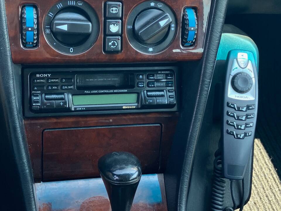Bild 11/41 von Mercedes-Benz E 220 T (1995)