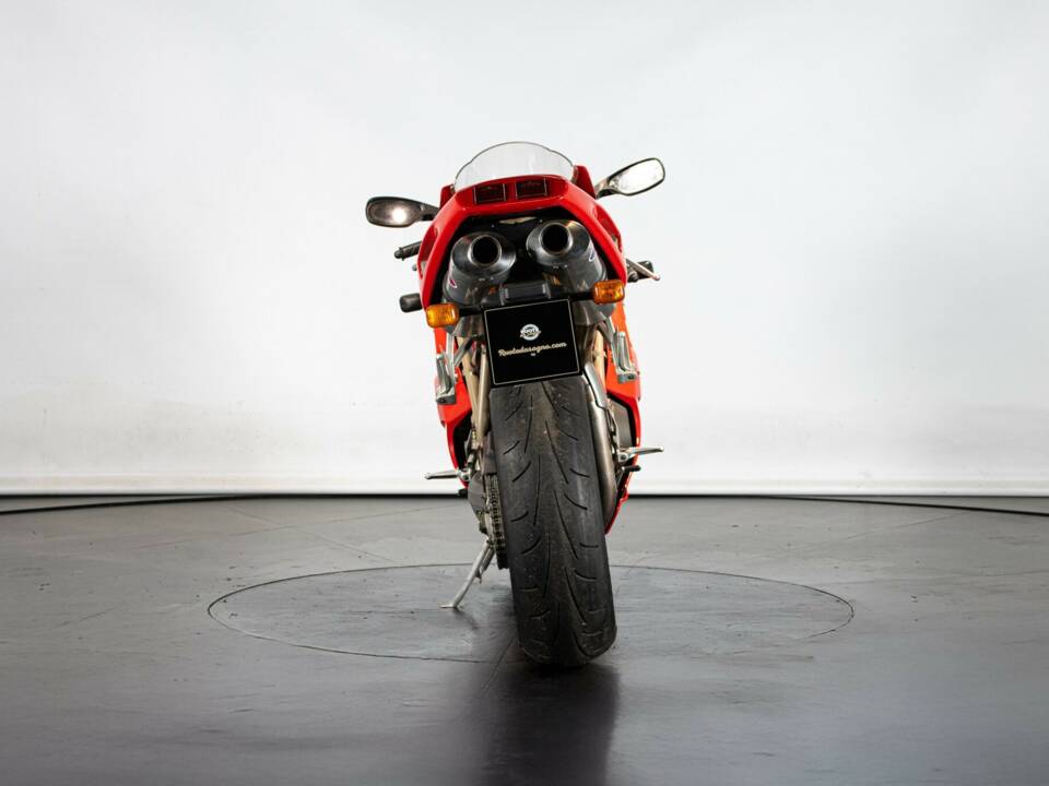 Immagine 7/50 di Ducati 996 (2000)