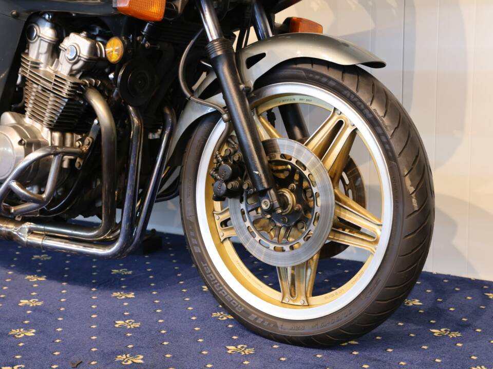 Bild 7/21 von Honda CB 900 F2 (1982)