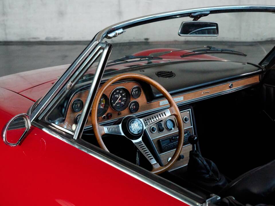 Bild 14/50 von FIAT Dino Spider (1969)