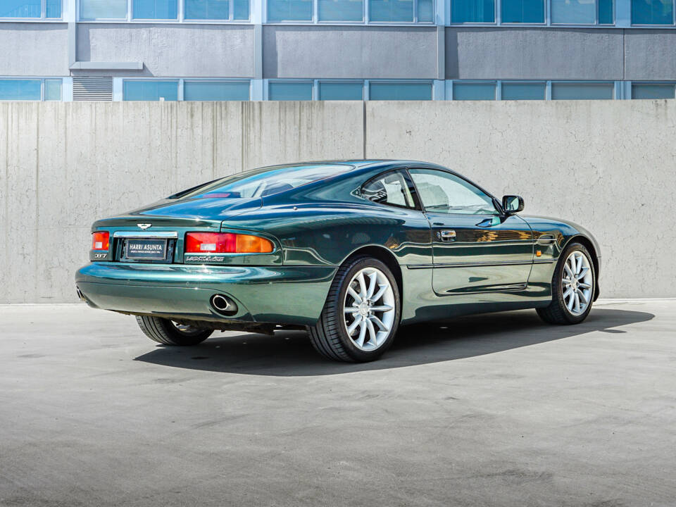 Image 6/40 of Aston Martin DB 7 Vantage (2000)