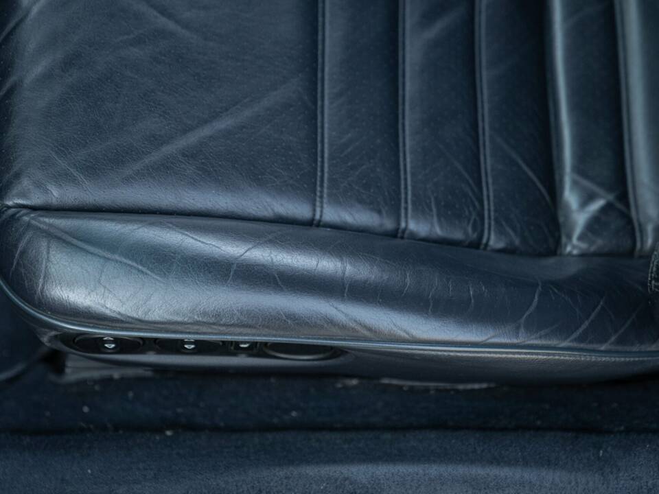 Bild 31/50 von Porsche 911 Carrera 3.2 (1989)