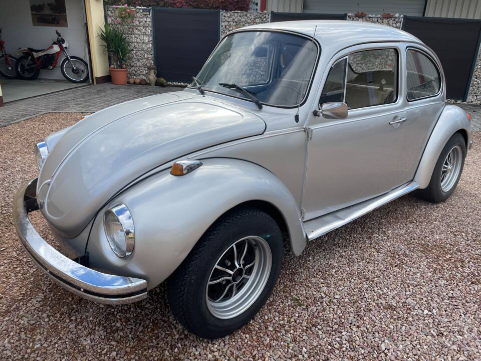 Image 10/28 of Volkswagen Beetle 1303 S (1972)