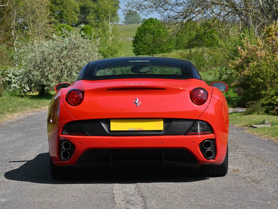 Afbeelding 34/50 van Ferrari California (2011)
