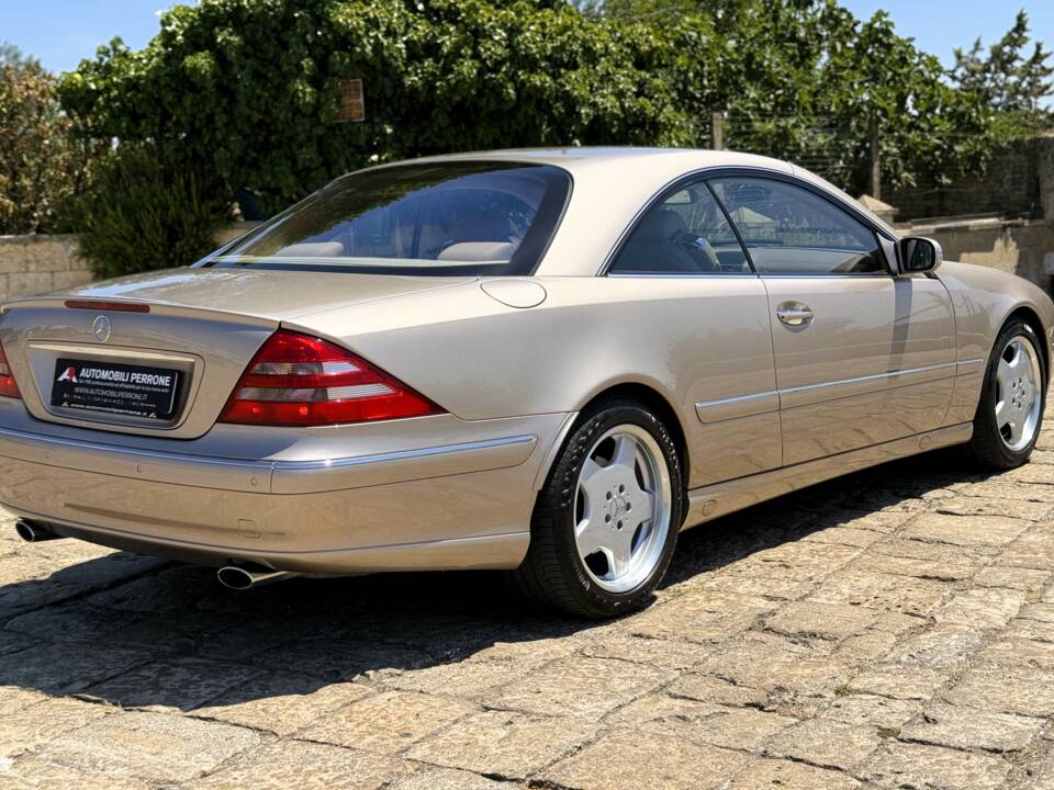 Bild 9/29 von Mercedes-Benz CL 500 (2002)