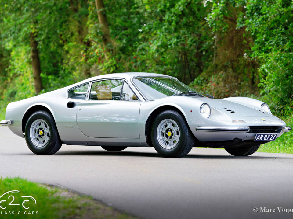 Immagine 32/73 di Ferrari Dino 246 GT (1971)