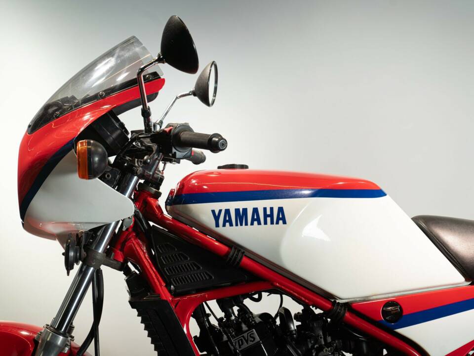 Afbeelding 46/47 van Yamaha DUMMY (1985)