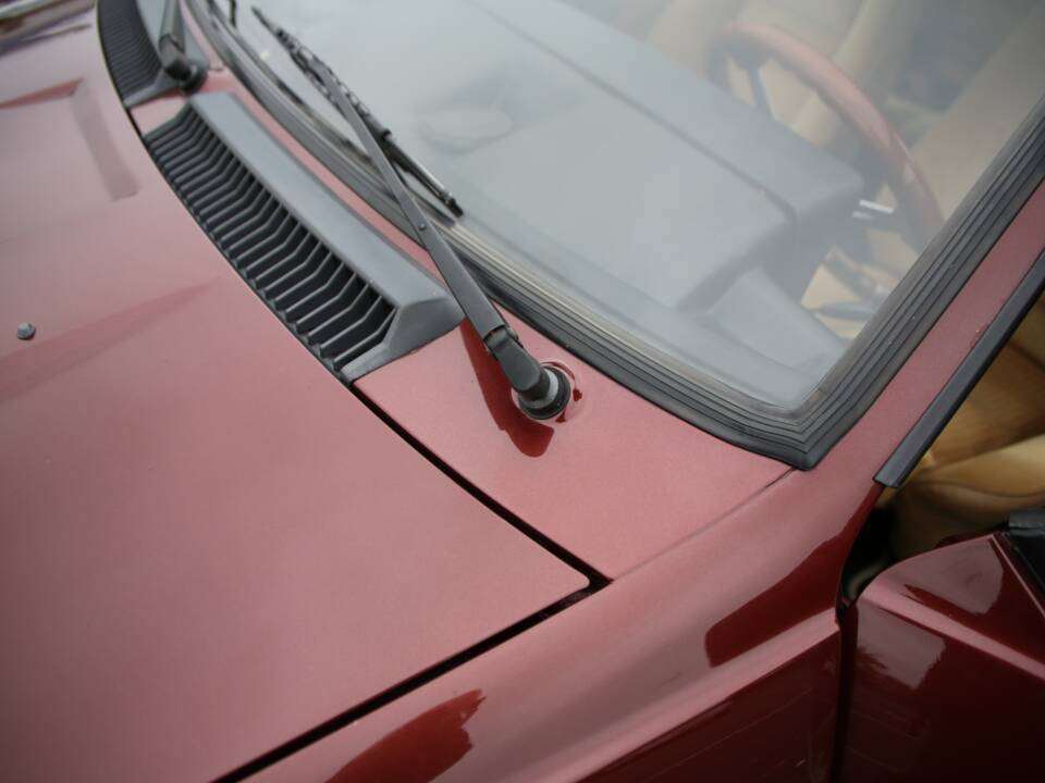 Immagine 15/30 di Alfa Romeo GTV 6 2.5 (1985)