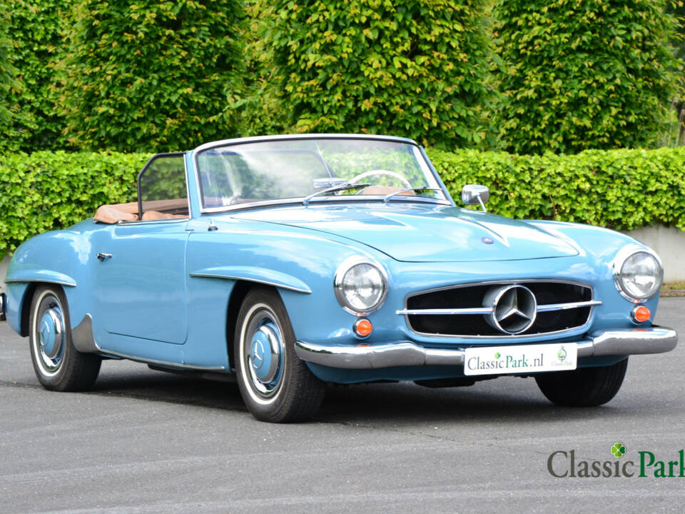 Image 18/50 of Mercedes-Benz 190 SL (1961)