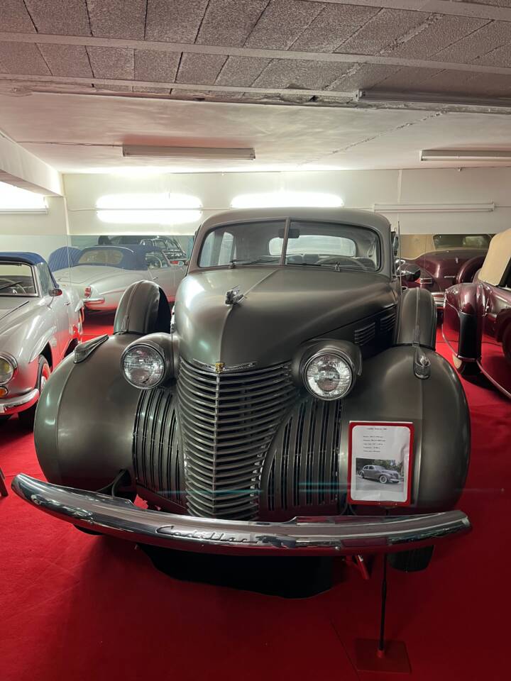 Image 1/4 of Cadillac 60 Special (1940)