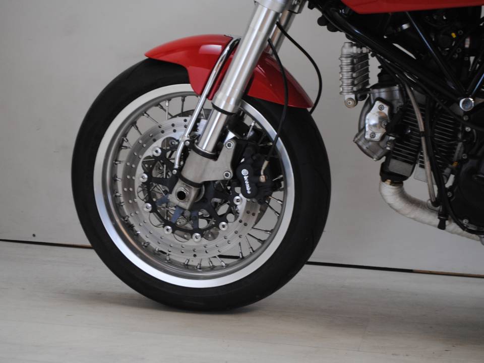 Afbeelding 4/23 van Ducati DUMMY (2006)