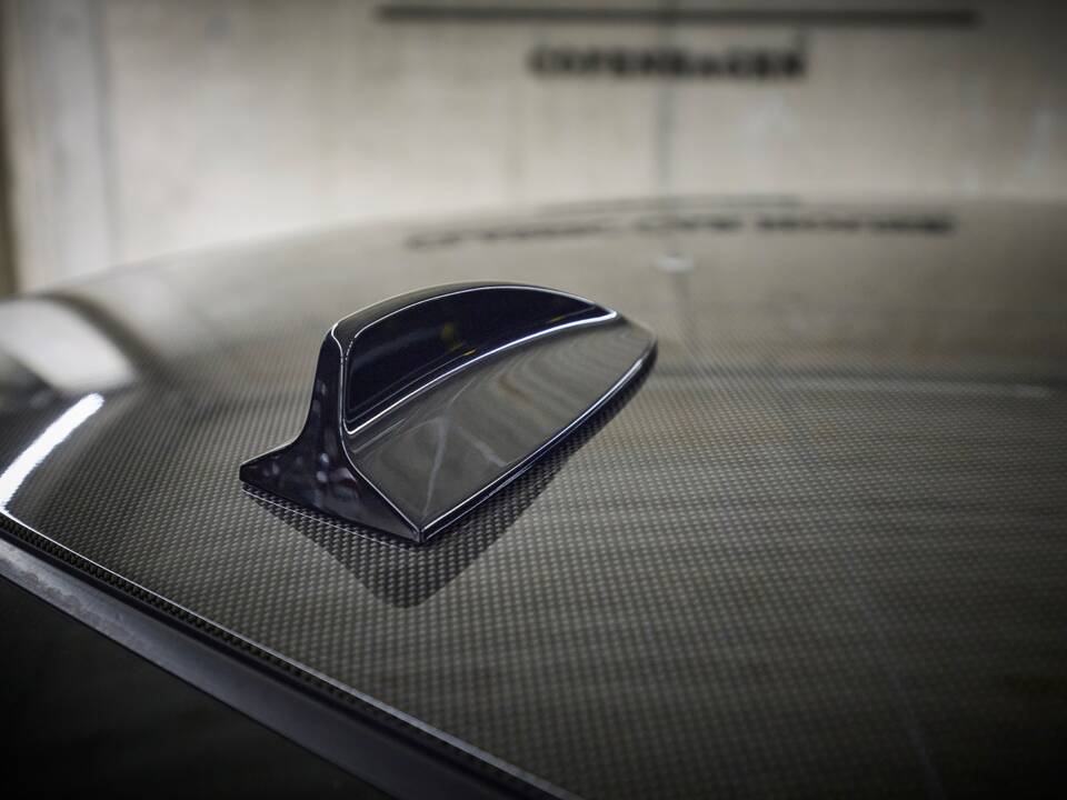 Image 45/100 of BMW M3 (2006)
