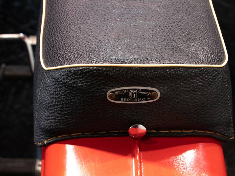 Image 19/23 of Parilla DUMMY (1961)