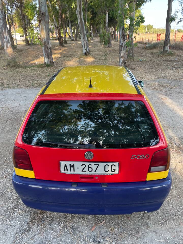 Afbeelding 4/39 van Volkswagen Polo III 1.6 Harlekin (1996)