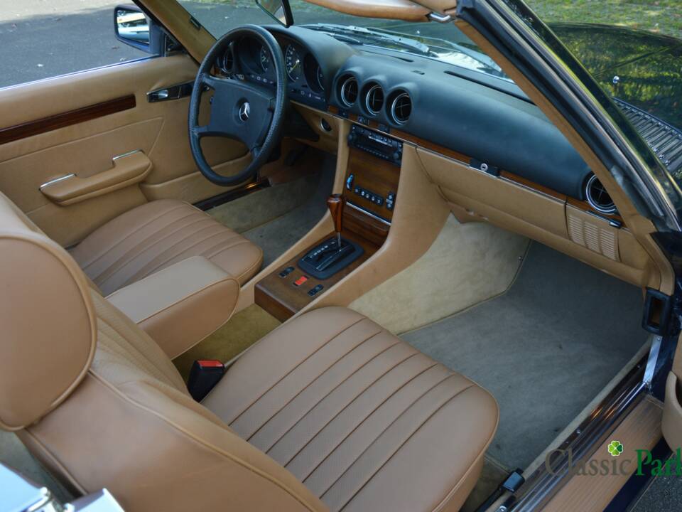 Image 39/50 de Mercedes-Benz 380 SL (1982)