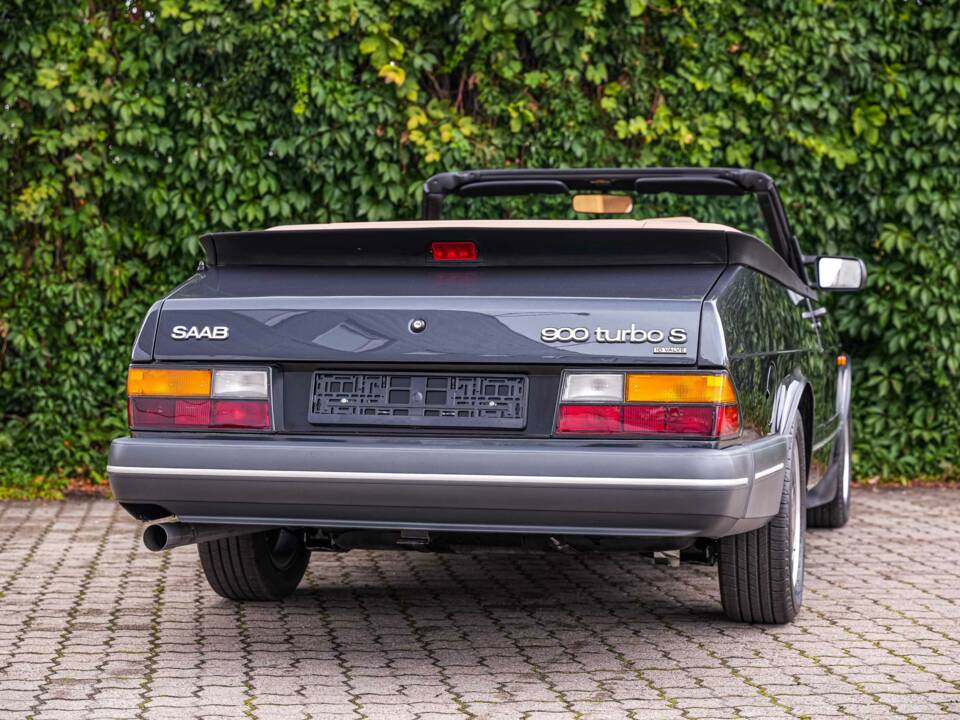 Image 33/89 of Saab 900 Turbo S 16V (1993)