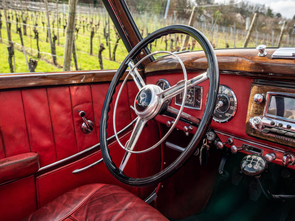 Immagine 27/89 di Mercedes-Benz 170 S Cabriolet A (1950)