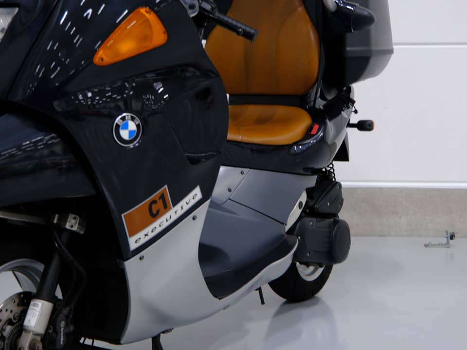 Image 32/51 of BMW C1 125 (2001)