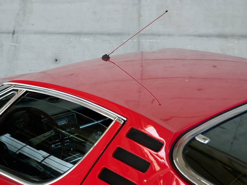 Image 20/50 of Alfa Romeo Montreal (1973)