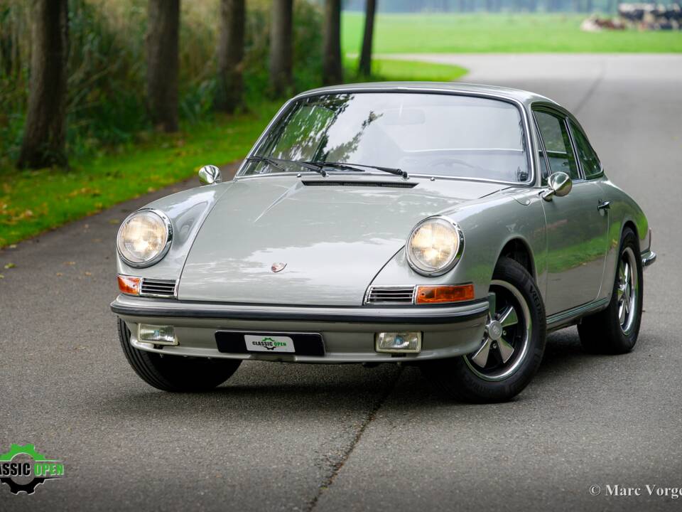 Image 17/57 of Porsche 911 2.0 (1968)