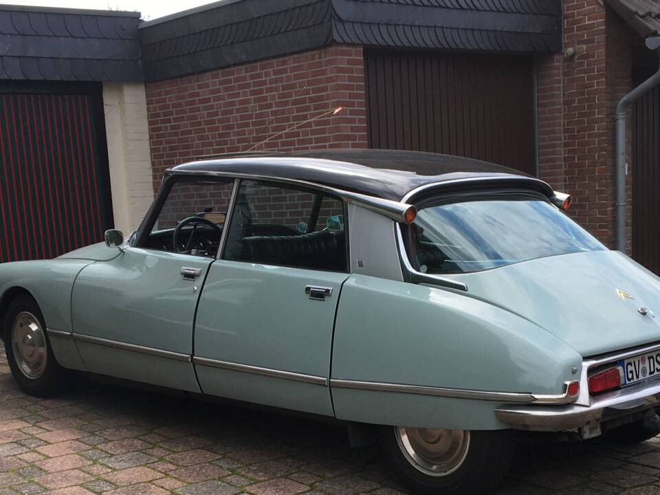 Image 5/95 of Citroën DS 21 Pallas (1973)