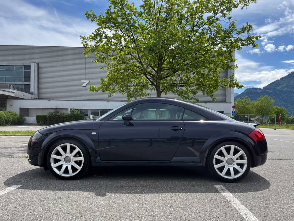Bild 5/64 von Audi TT 1.8 T quattro (2001)