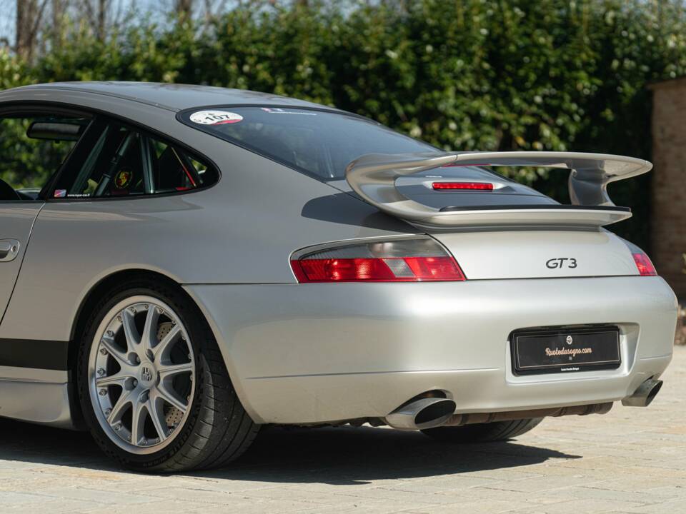 Immagine 14/50 di Porsche 911 GT3 (2000)