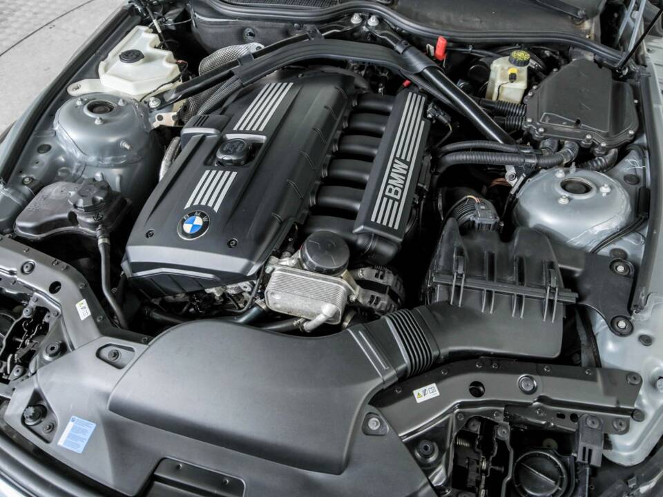 Image 39/50 of BMW Z4 sDrive23i (2010)