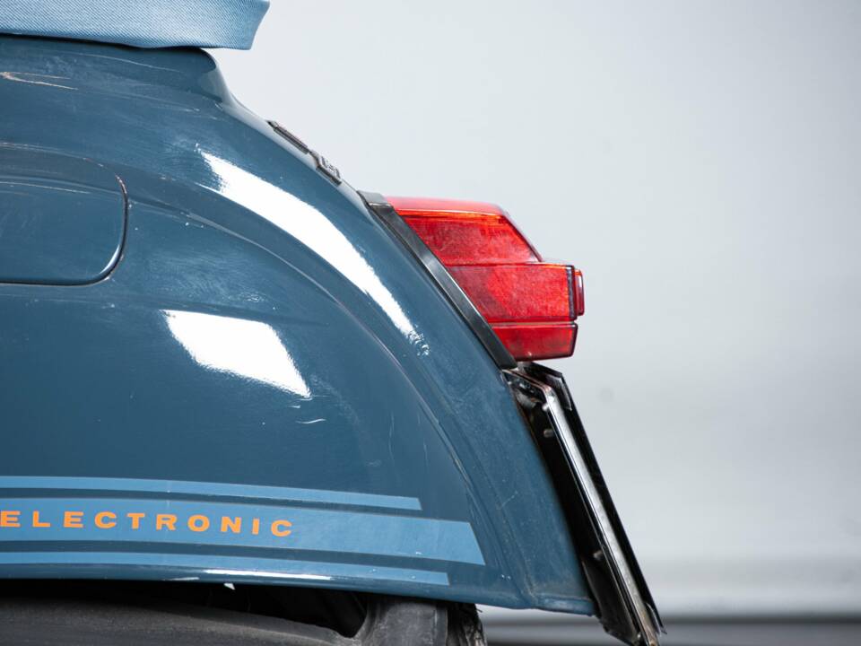 Bild 40/46 von Piaggio Vespa 125 Primavera ET3 (1977)