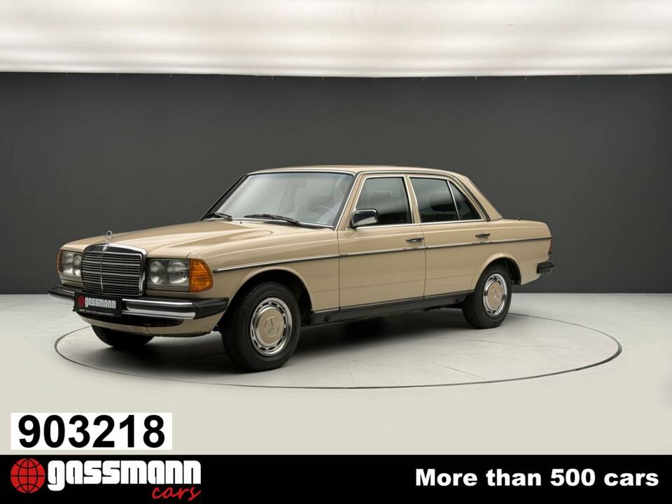 Image 1/15 de Mercedes-Benz 200 (1983)