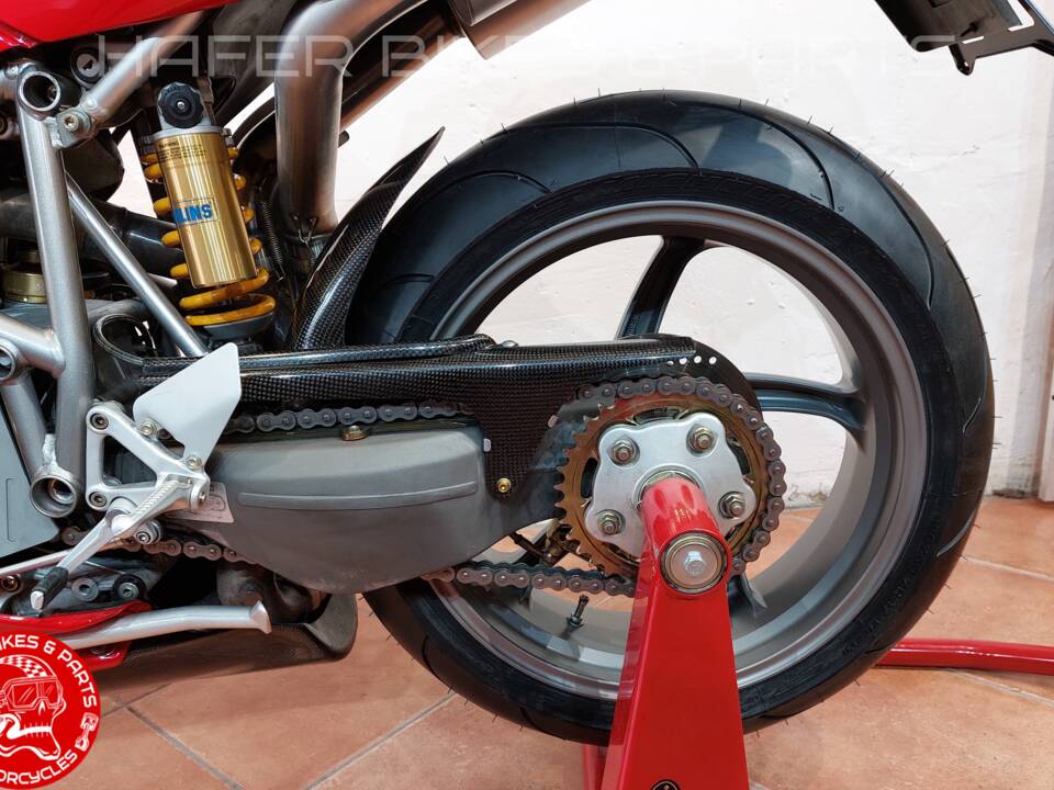 Immagine 29/34 di Ducati DUMMY (2003)