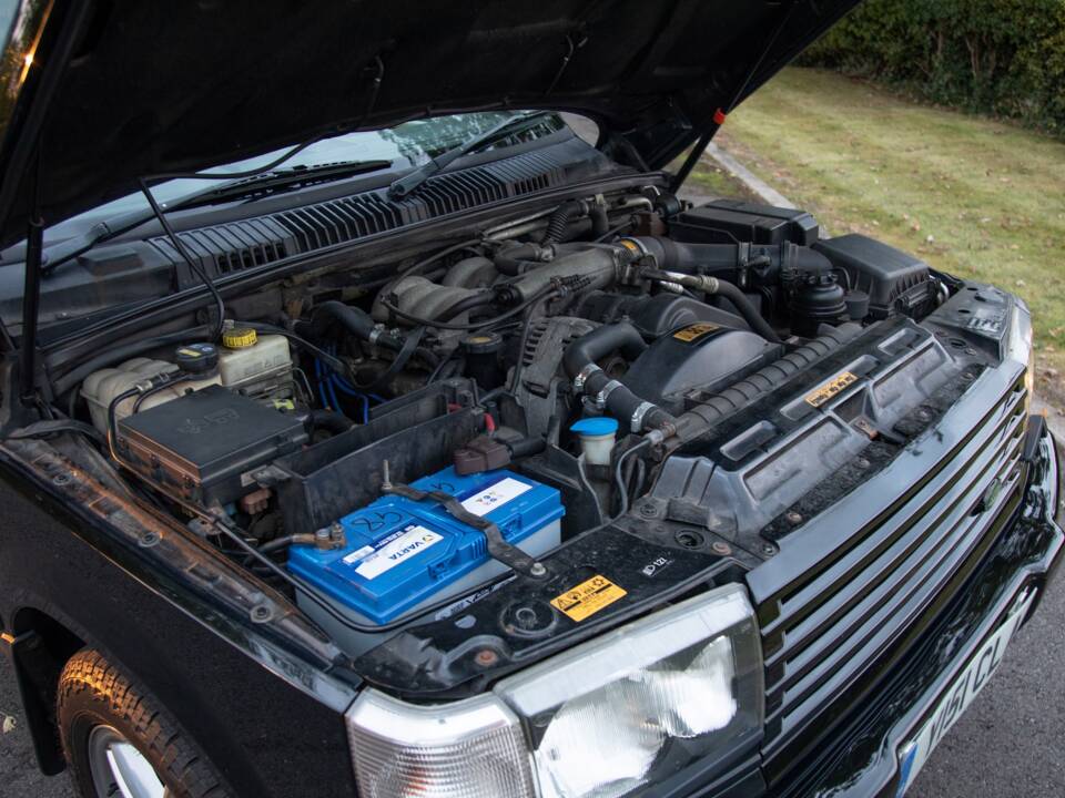 Immagine 5/50 di Land Rover Range Rover 4.6 Vogue (2001)