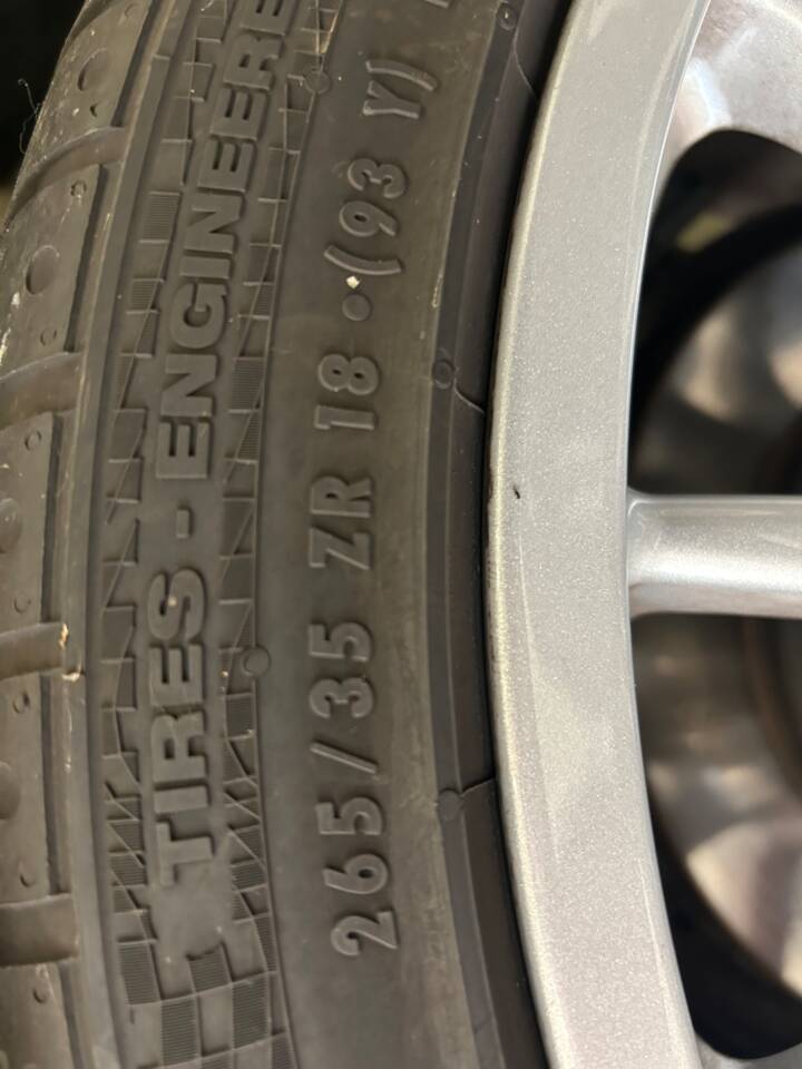 Image 32/63 of Porsche 928 GT (1989)