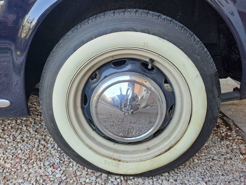 Image 40/42 of Lancia Appia C10 (1958)