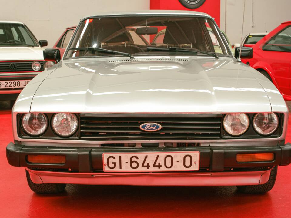 Image 6/34 of Ford Capri 2,8i (1981)