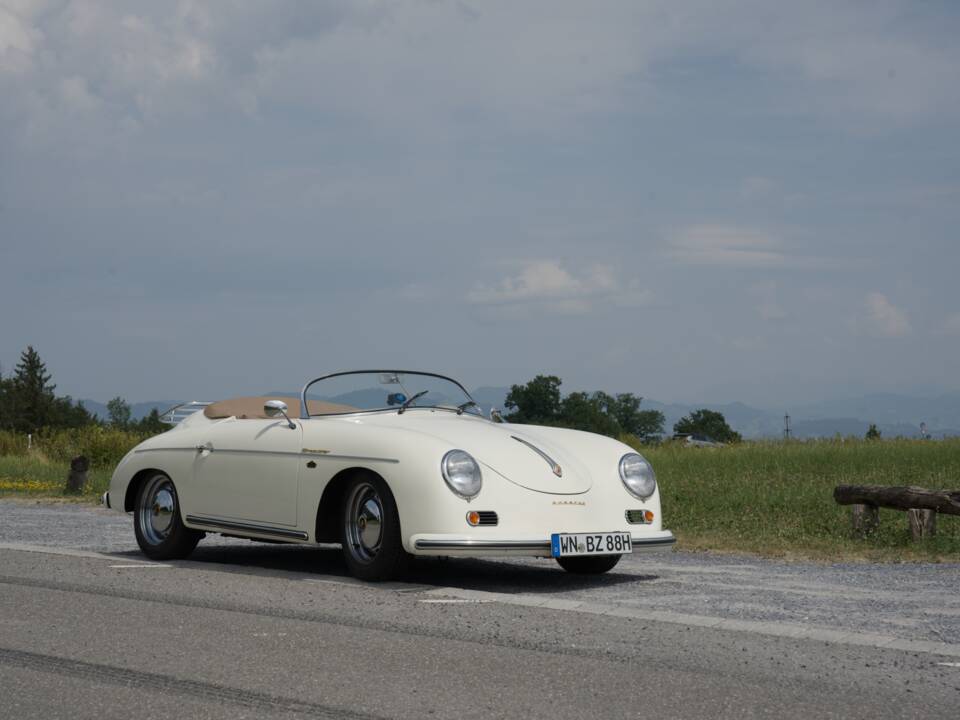 Immagine 13/49 di RCH Replicar Hellas 356 Speedster Sport (1973)