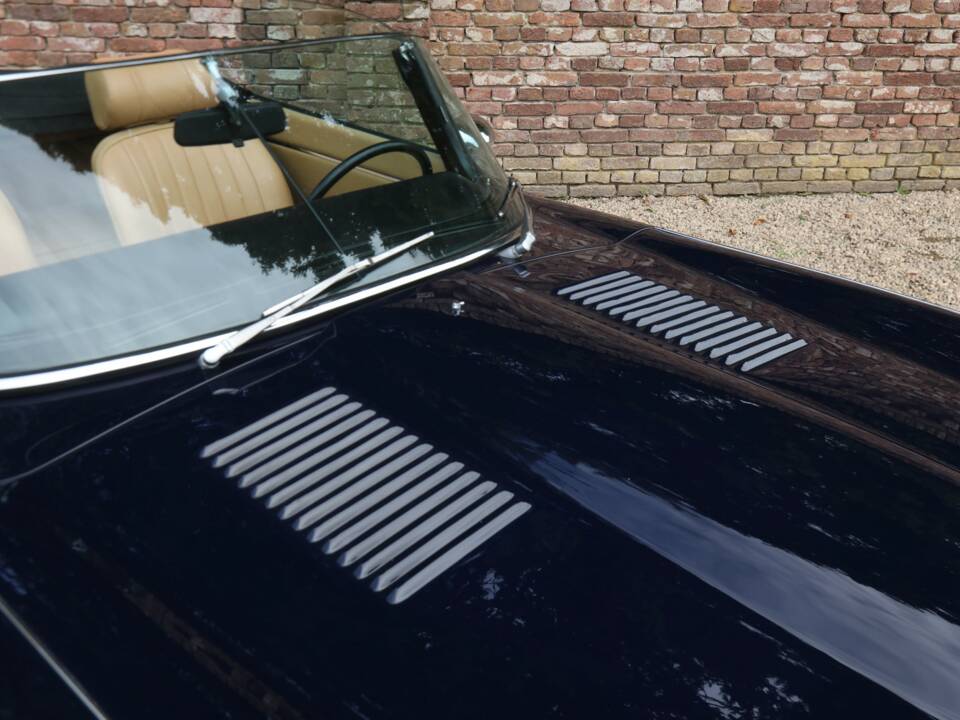 Bild 27/50 von Jaguar E-Type V12 (1973)