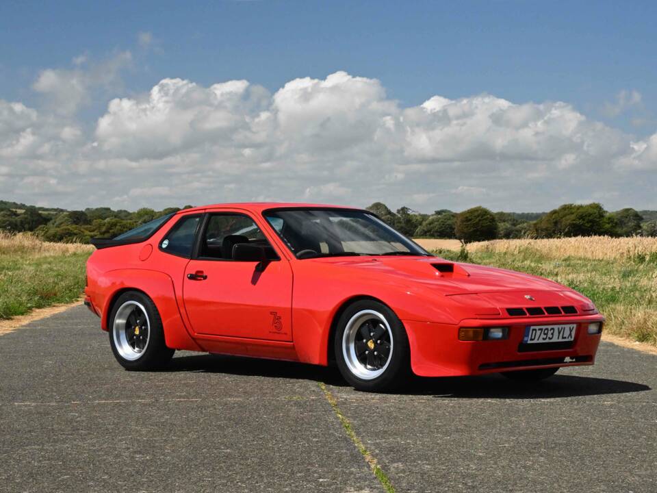 Image 18/50 of Porsche 924 Carrera GT (1986)
