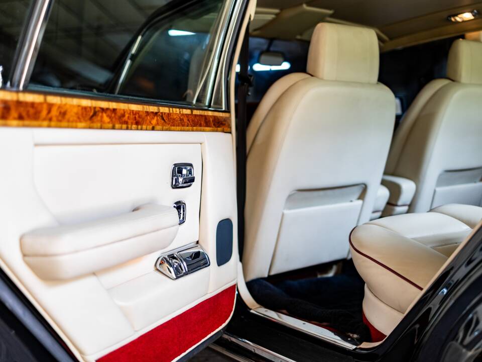 Bild 24/45 von Bentley Turbo R (1988)