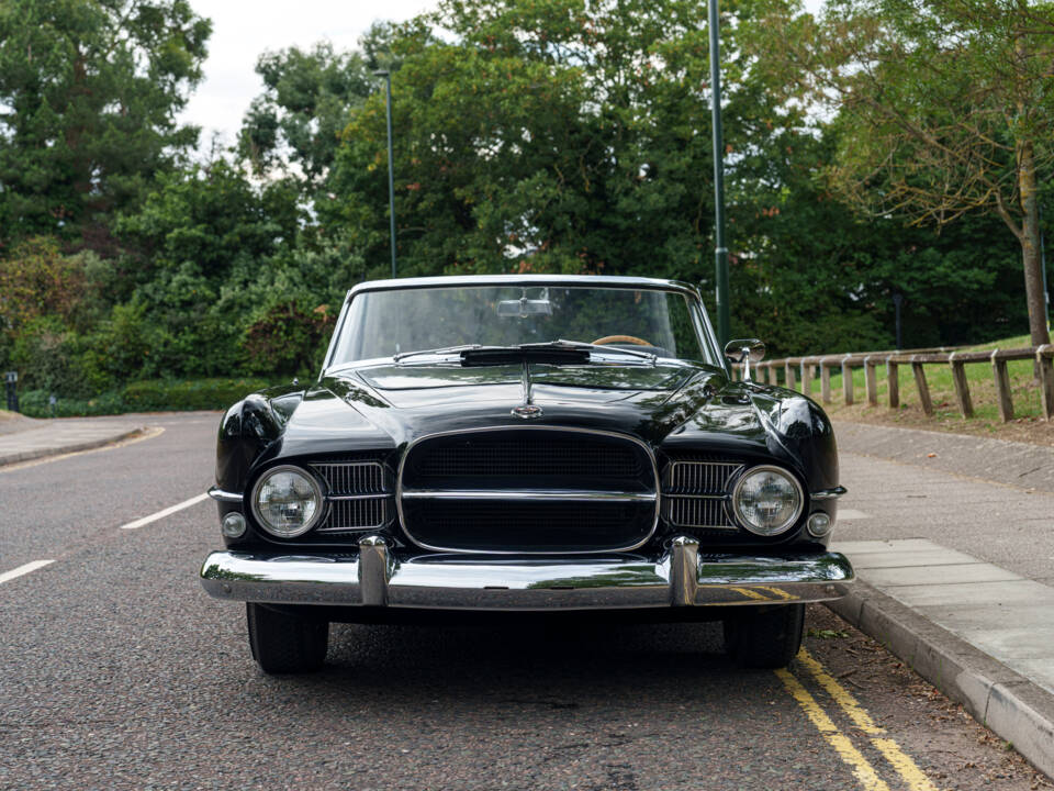 Image 5/28 of Dual-Ghia Convertible (1957)