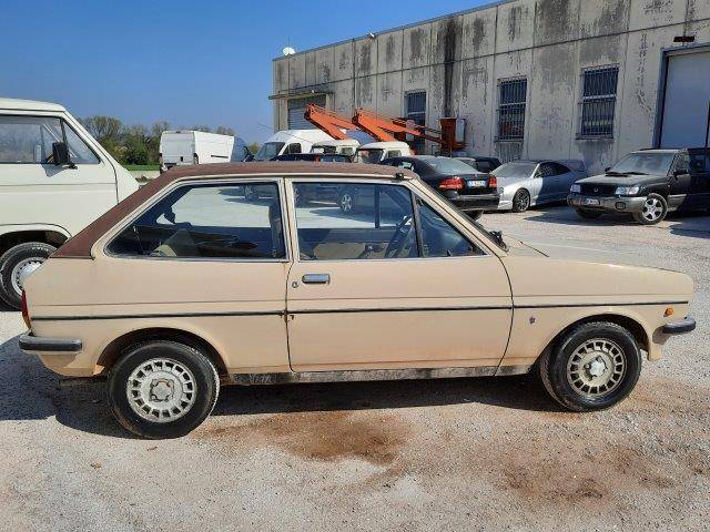 Image 6/26 of Ford Fiesta 1.1 (1980)