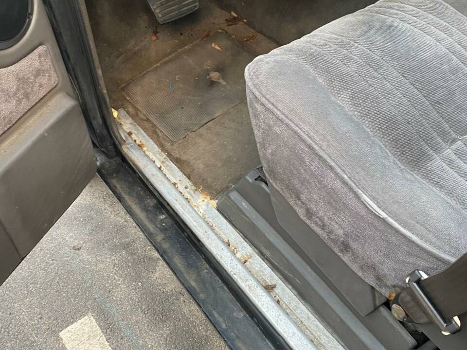 Bild 48/51 von Land Rover Range Rover Classic Vogue EFI (1989)