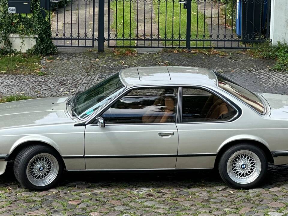 Immagine 1/5 di BMW 635 CSi (1983)
