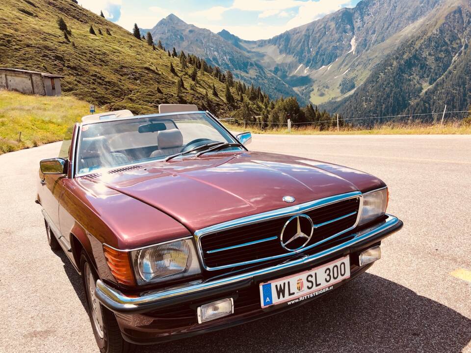 Image 3/22 of Mercedes-Benz 300 SL (1986)