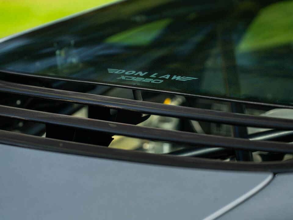 Image 36/50 of Jaguar XJ 220 (1993)