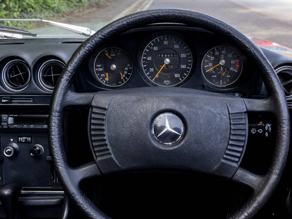 Bild 31/45 von Mercedes-Benz 450 SL (1977)
