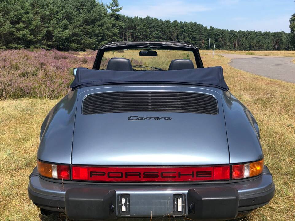 Image 7/50 of Porsche 911 Carrera 3.2 (1984)